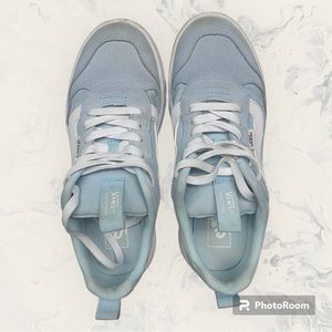 Great Condition Van’s Light Blue Ultra Range EXP Women’s Size 9.5